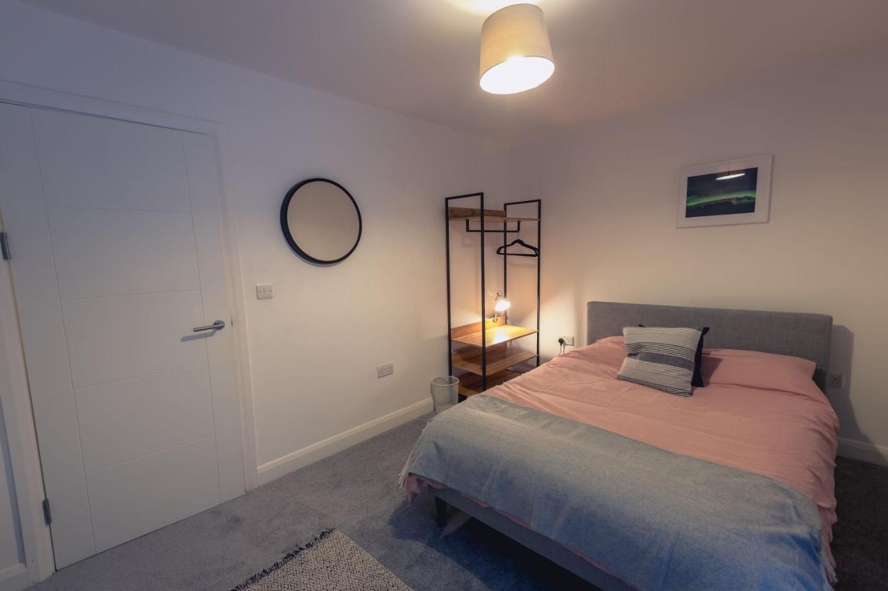 Apartment Bedminster Parade